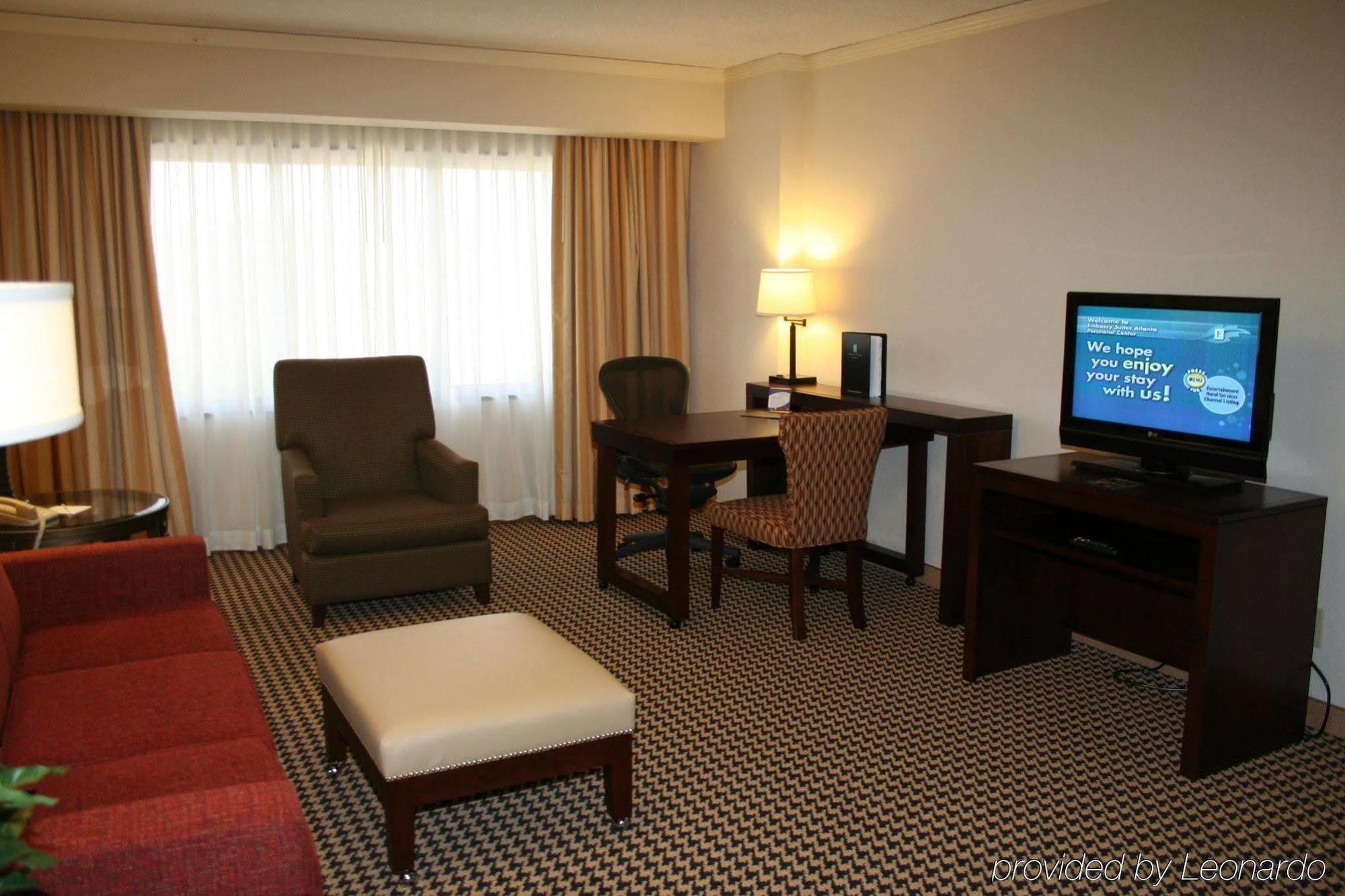 Embassy Suites By Hilton Atlanta Perimeter Center Chambre photo